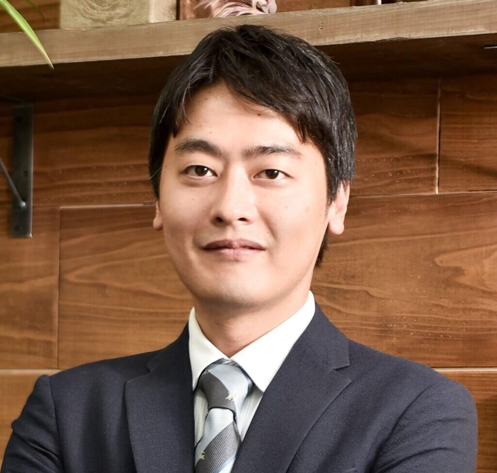 三ツ本 純 税理士 の写真